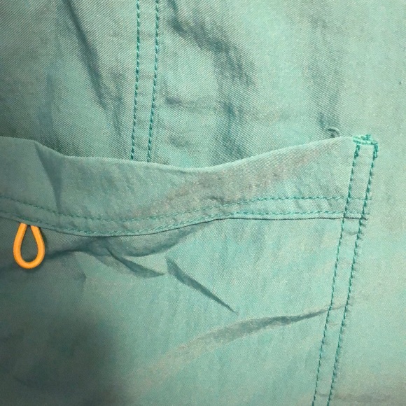 SCRUB TOP - Picture 3 of 3